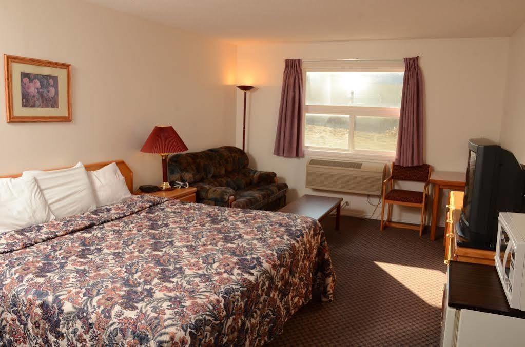 Country View Motor Inn Kamloops Exterior photo